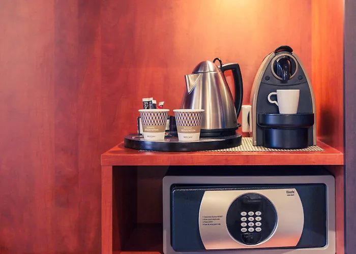 Mercure Maurepas Saint Quentin
