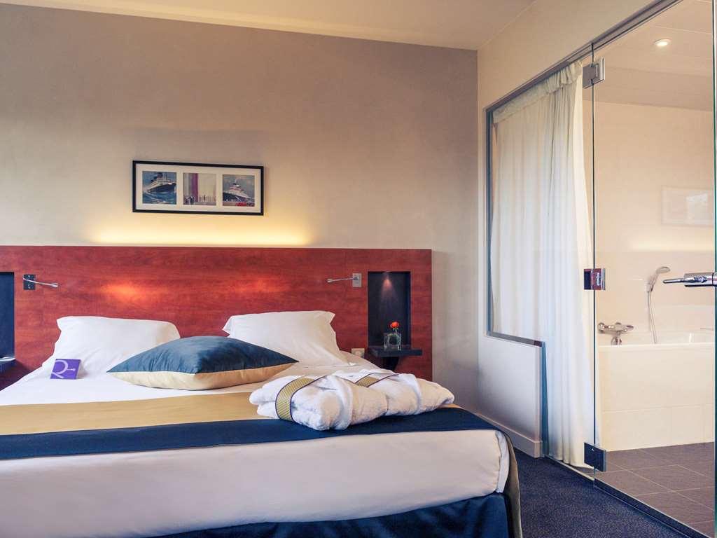 Hotel Mercure Maurepas Saint Quentin 4*
