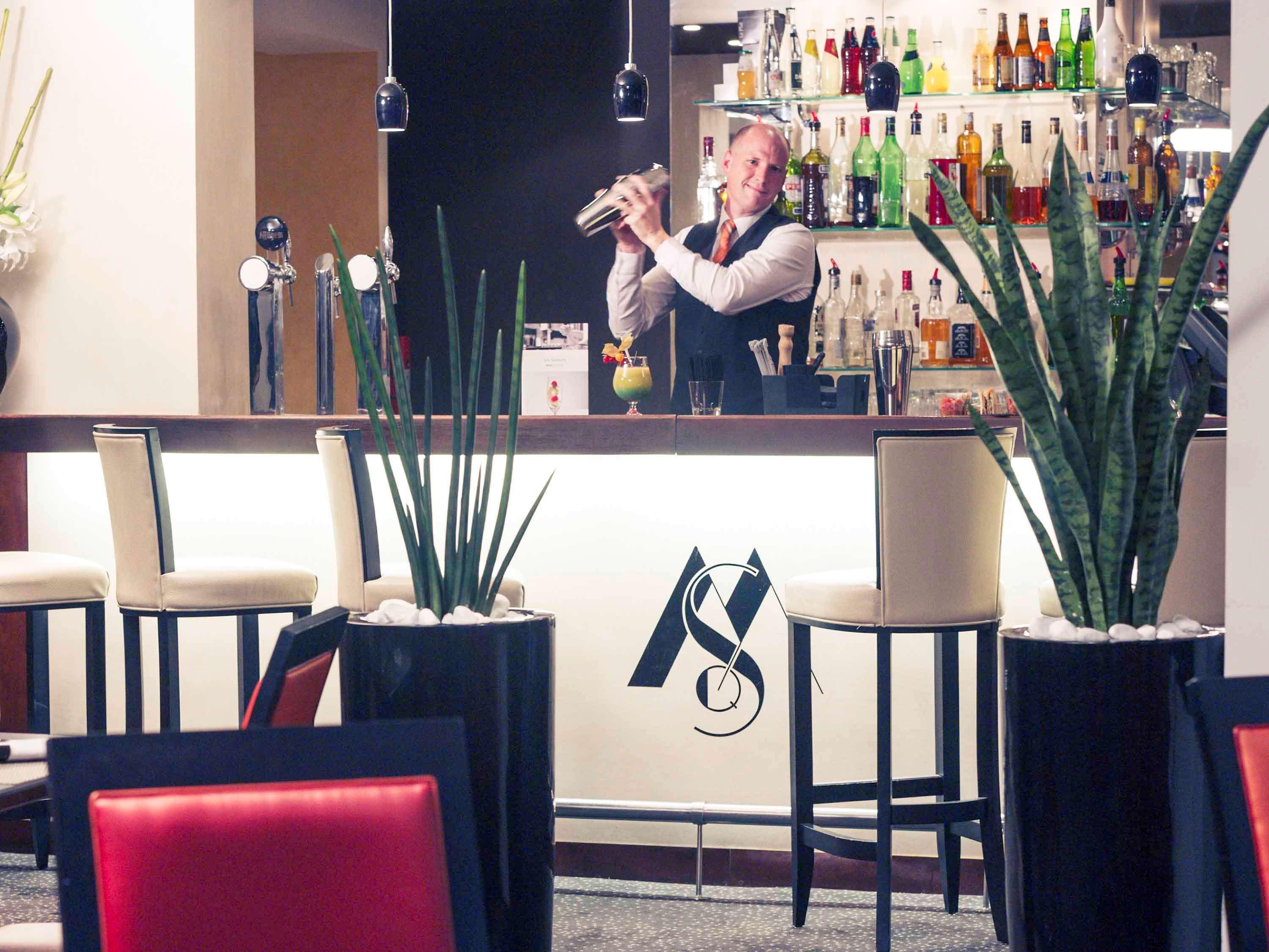 Mercure Maurepas Saint Quentin Hotel 4*