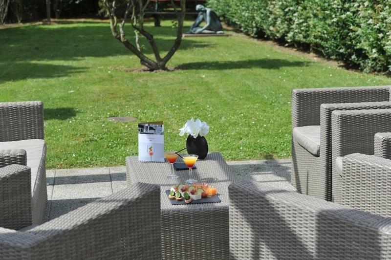 Mercure Maurepas Saint Quentin Hotel 4*